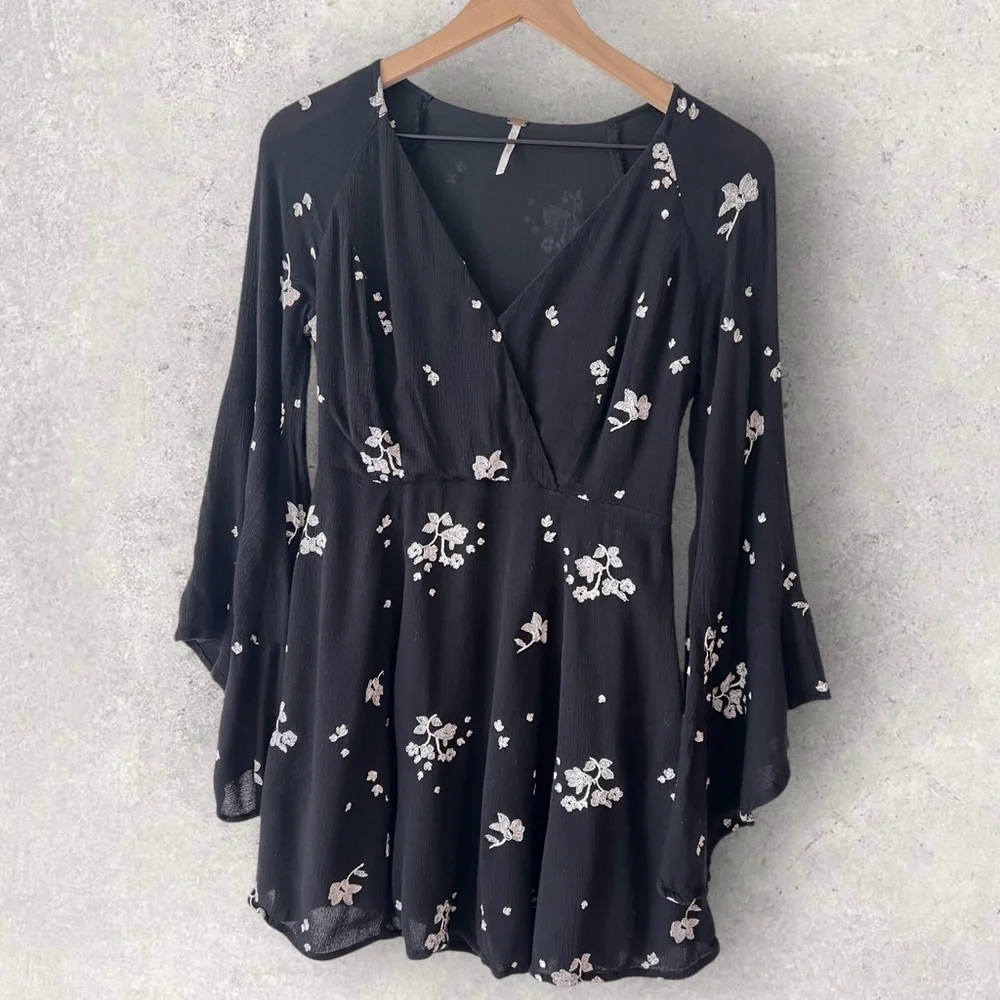 Free People Jasmine Embroidered Floral Bell Sleeve Mini Dress Size 4 - Picture 2 of 11